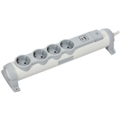 COMFORT Удлинитель У04K 4 места 2P+PE 3м 3х1,5мм2 16А USB A+C 20Вт белый IEK