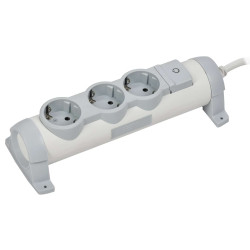 COMFORT Удлинитель У03К 3 места 2P+PE 1,5м 3х1,5мм2 16А белый IEK