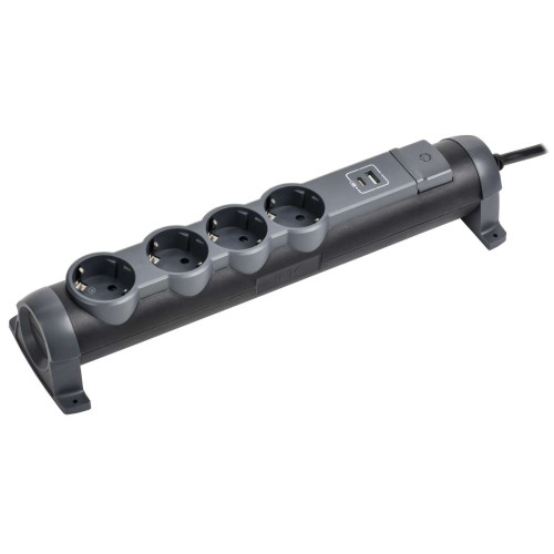 COMFORT Удлинитель У04K 4 места 2P+PE 1,5м 3х1,5мм2 16А USB A+C 20Вт черный IEK