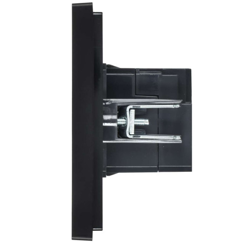 FORTE&PIANO Розетка USB A+C 3,1А FP150 черный IEK FORTE&PIANO Розетка USB A+C 3,1А FP150 черный IEK