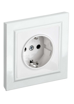 BRITE Розетка 1-местная с заземлением с защитными шторками 16А в сборе РСР14-1-0-БрБ белый IEK