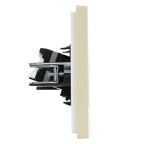 FORTE&PIANO Розетка компьютерная RJ45 кат.5E FP432 ваниль IEK