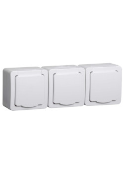 Розетка 3-местная для открытой установки РСб23-3-ГПБб с заземляющим контактом IP54 ГЕРМЕС PLUS белый IEK