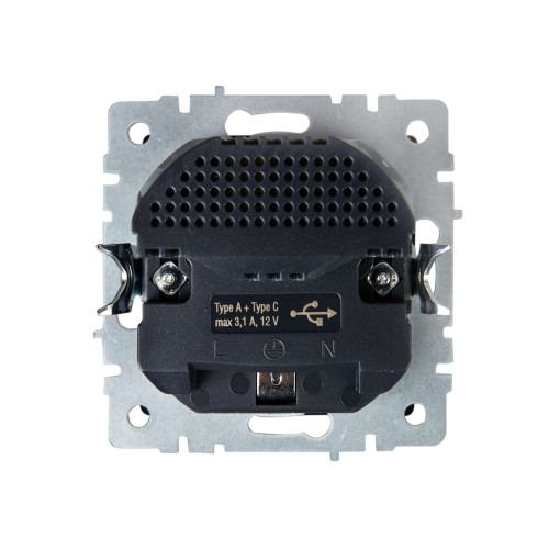 BRITE Розетка 1-местная с заземлением с защитными шторками 16А с USB A+C 18Вт РЮш11-1-БрЧ черный IEK