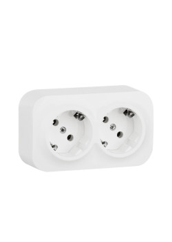 QUTEO Розетка 2-местная для открытой установки с заземлением с защитными шторками с предварительным подключением 16А белый