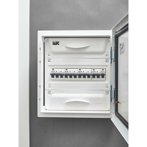 ARMAT Автоматический выключатель M10N 3P D 20А IEK