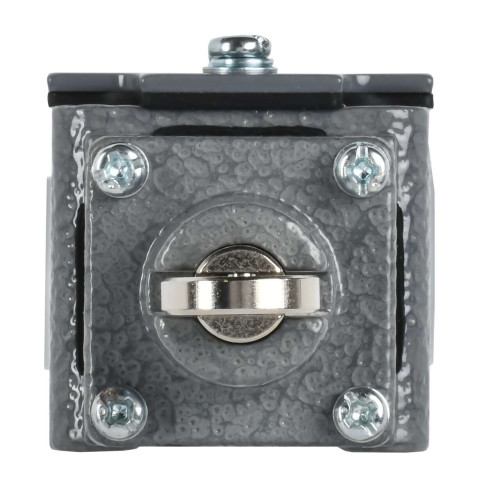 Выключатель путевой ВП 15К-21А-221-54 У2.3 толкатель с роликом прямого действия IEK Выключатель путевой ВП 15К-21А-221-54 У2.3 толкатель с роликом прямого действия IEK