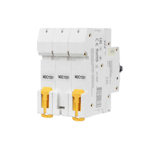 ARMAT Автоматический выключатель M10N 3P C 10А IEK