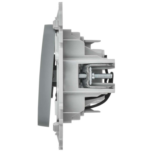 FLITE Выключатель 1-клавишный проходной с индикацией 10А ВС61-1-1-ФлС серый IEK FLITE Выключатель 1-клавишный проходной с индикацией 10А ВС61-1-1-ФлС серый IEK