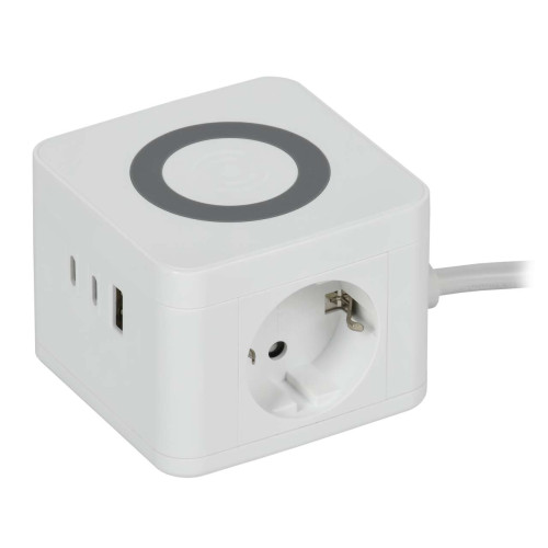 DOMINIC Удлинитель с беспроводной зарядкой 10Вт У02К 2 места 2P+PE 1,3м 3х1,0мм2 16А/250В USB A+C белый IEK