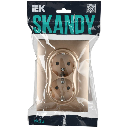 SKANDY Розетка 2-местная с заземлением с защитными шторками 16А в сборе SK-R07Sa песочный IEK