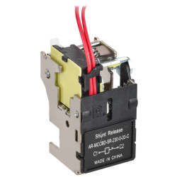 ARMAT Независимый расцепитель левый 230В AC для MCCB типоразмер A; D IEK