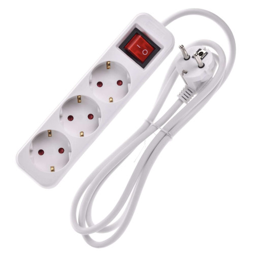 UMA Удлинитель У03 3 места 2P+PE 1,5м 3х1мм2 10А белый IEK UMA Удлинитель У03 3 места 2P+PE 1,5м 3х1мм2 10А белый IEK