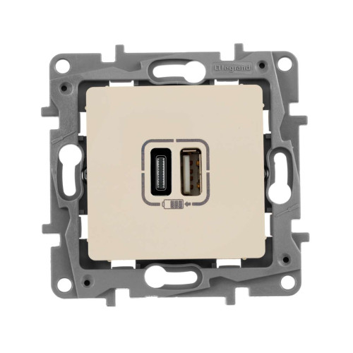 ETIKA Розетка USB A+C 15Вт слоновая кость