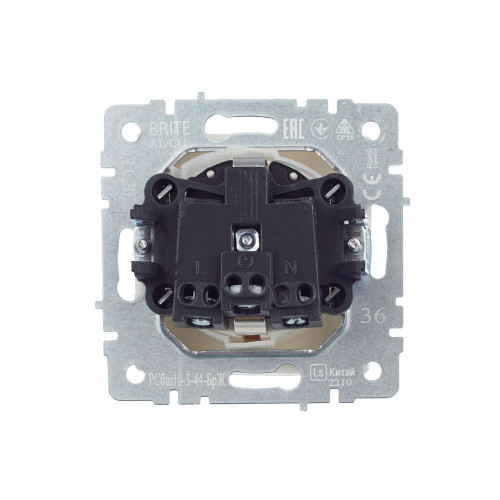 BRITE Розетка 1-местная с заземлением с защитными шторками и крышкой 16А IP44 РСбш10-3-44-БрЖ жемчуг IEK