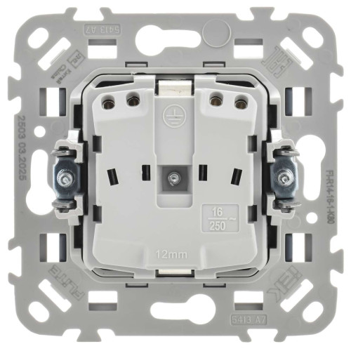 FLITE Розетка с заземлением с защитными шторками безвинтовое крепление 16А РСш11-1-ФлМА мокрый асфальт IEK