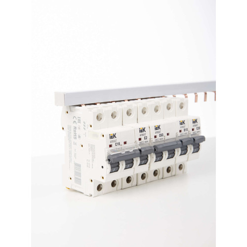 Шина соединительная типа PIN (штырь) 3Р 63А (1м) IEK