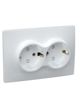 KVARTA Розетка 2-местная с заземлением с защитными шторками 16А кер. РСш12-3-КБ белый IEK