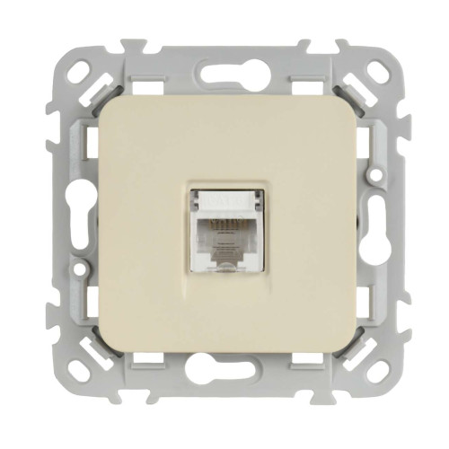 FLITE Розетка компьютерная RJ45 категория 6 UTP РК6-1-0-ФлСл сливочный IEK FLITE Розетка компьютерная RJ45 категория 6 UTP РК6-1-0-ФлСл сливочный IEK