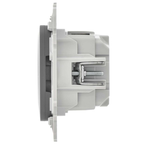 FLITE Розетка с заземлением с защитными шторками безвинтовое крепление 16А РСш11-1-ФлМА мокрый асфальт IEK