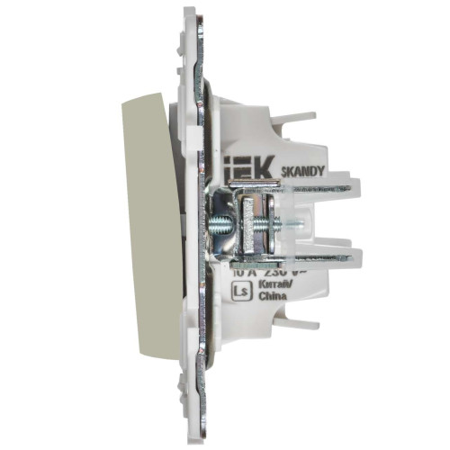 SKANDY Выключатель 1-клавишный проходной 10А SK-V02B бежевый IEK