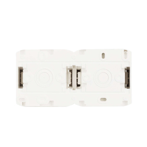 Выключатель + 2К+З розетка с защитными шторками - 16 A - 250 В~ - Quteo IP 44 - Белый