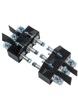 Панель втычная ПМм1-400 c задним резьбовым присоединением для ВА88-37 MASTER IEK