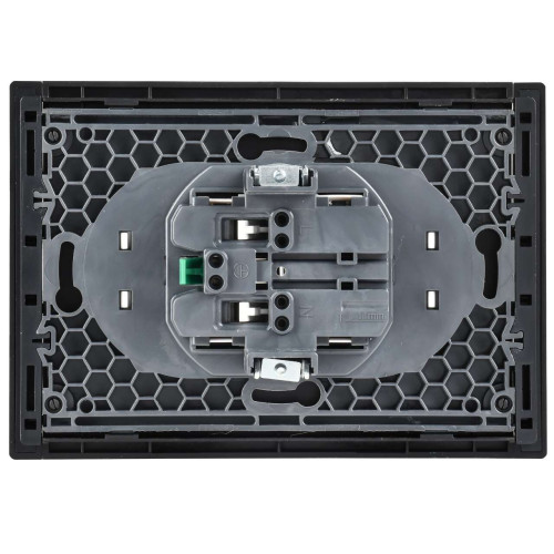 FORTE&PIANO Розетка 2-местная с заземлением с защитными шторками безвинтовое крепление 16А FP623M металл шампань IEK FORTE&PIANO Розетка 2-местная с заземлением с защитными шторками безвинтовое крепление 16А FP623M металл шампань IEK