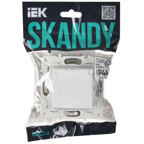SKANDY Розетка 1-местная с заземлением с защитными шторками и крышкой 16А IP44 SK-R11W арктический белый IEK