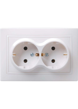 KVARTA Розетка 2-местная с заземлением без защитных шторок 16А кер. РС12-3-КБ белый IEK