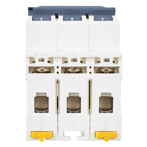 ARMAT Автоматический выключатель M06N 3P D 63А IEK