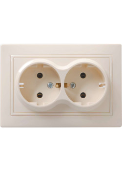 KVARTA Розетка 2-местная с заземлением без защитных шторок 16А кер РС12-3-Км кр. IEK