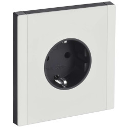 FORTE&PIANO Розетка 1-местная с заземлением с защитными шторками винтовое крепление 16А FP215M металл белый IEK